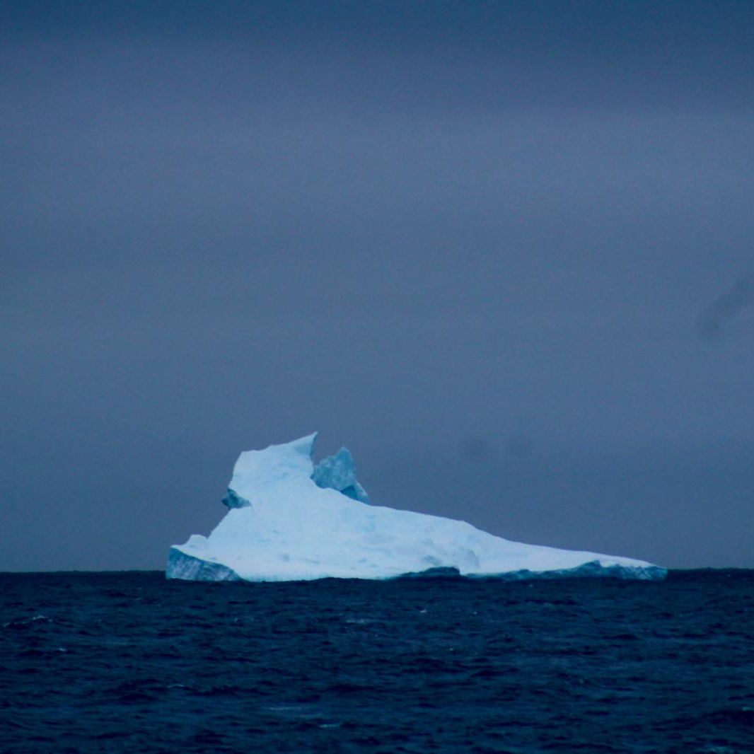 another photo of an iceberg