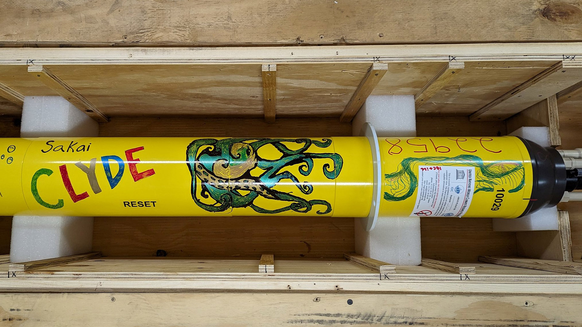 Adopted float Sakai Clyde