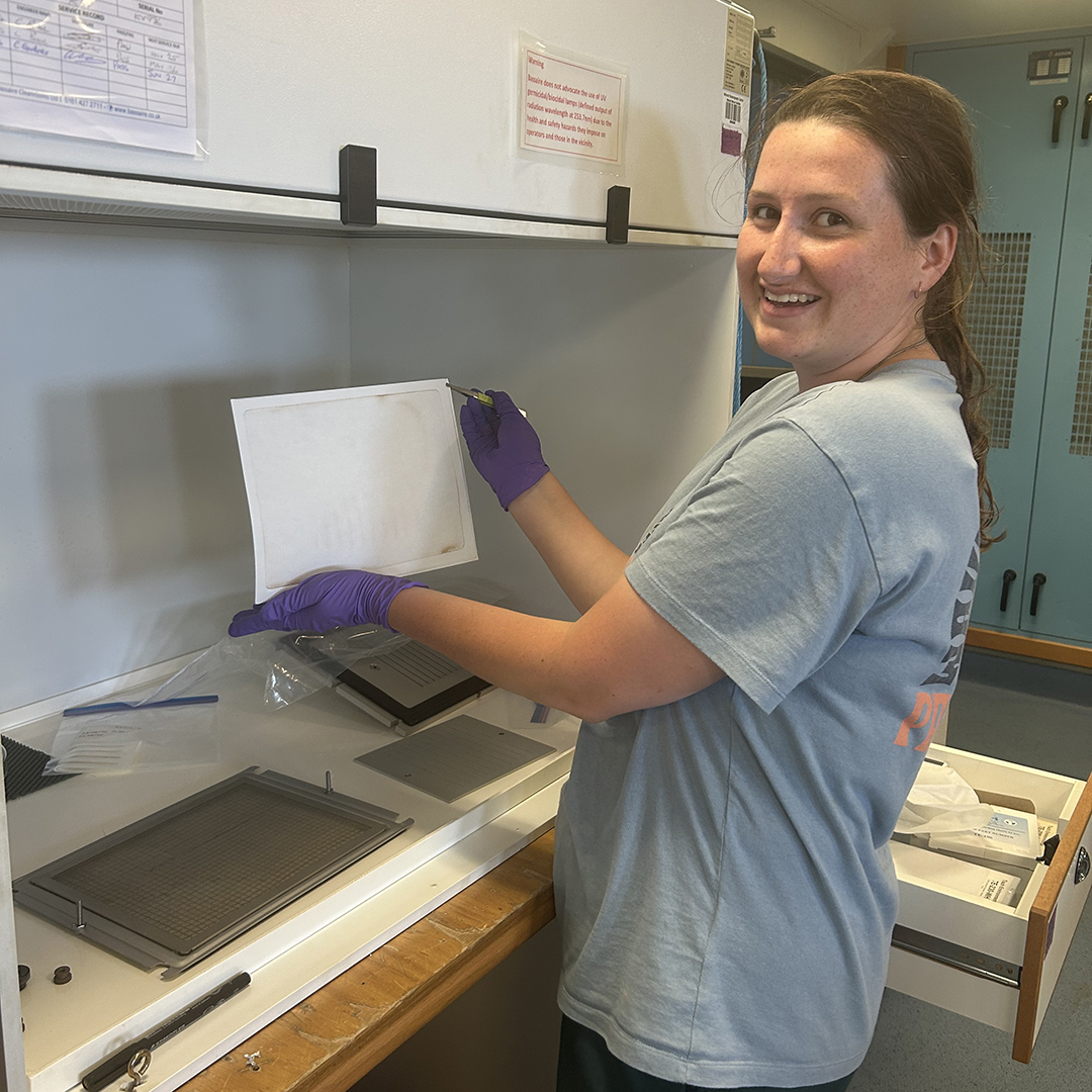 6.24 Kharis Aerosol Sq PhD student Kharis Heaven (PML) in the Discovery chem lab packaging up a filter taken from the aerosol sampler.
